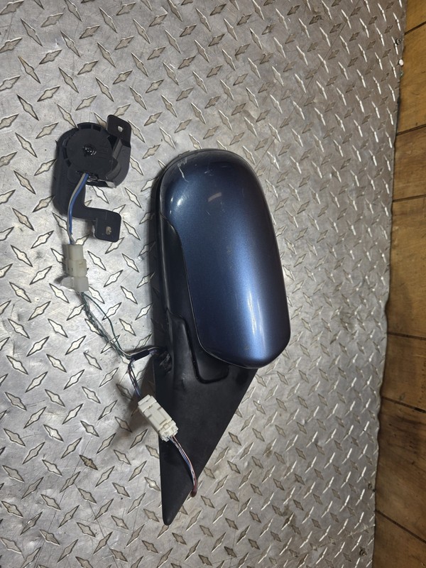2005-2009 Subaru Legacy Power Blue Passenger Right Side Mirror Oem