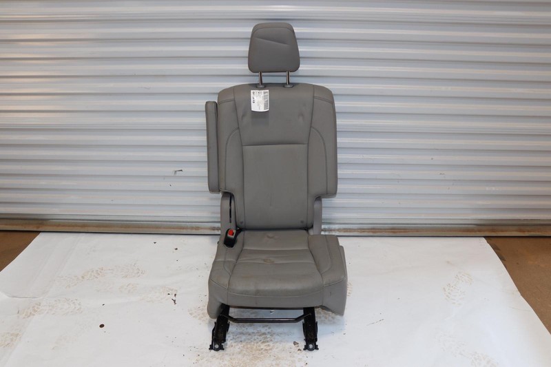 2014-2016 TOYOTA HIGHLANDER REAR SECOND ROW LEFT SIDE SEAT COMPLETE OEM