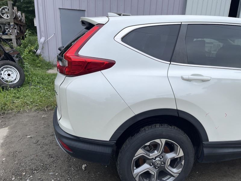2017-2019 HONDA CR-V RIGHT QUARTER PANEL WHITE PC:NH603PX AWD 80K -EX-L- 57533