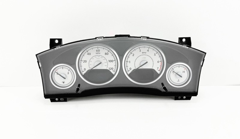 2010 CHRYSLER TOWN & COUNTRY SPEEDOMETER INSTRUMENT GAUGE CLUSTER *142,356 MILES
