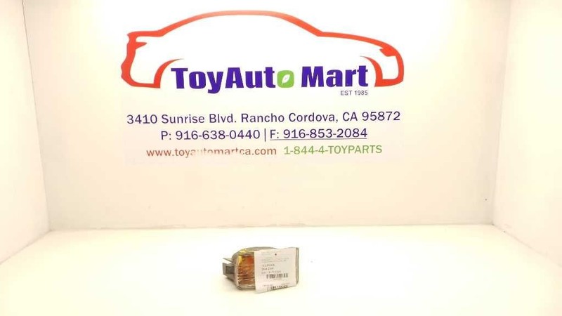 Driver Corner Turning Signal Marker Lamp Fits 01-03 TOYOTA RAV4 81521-42050