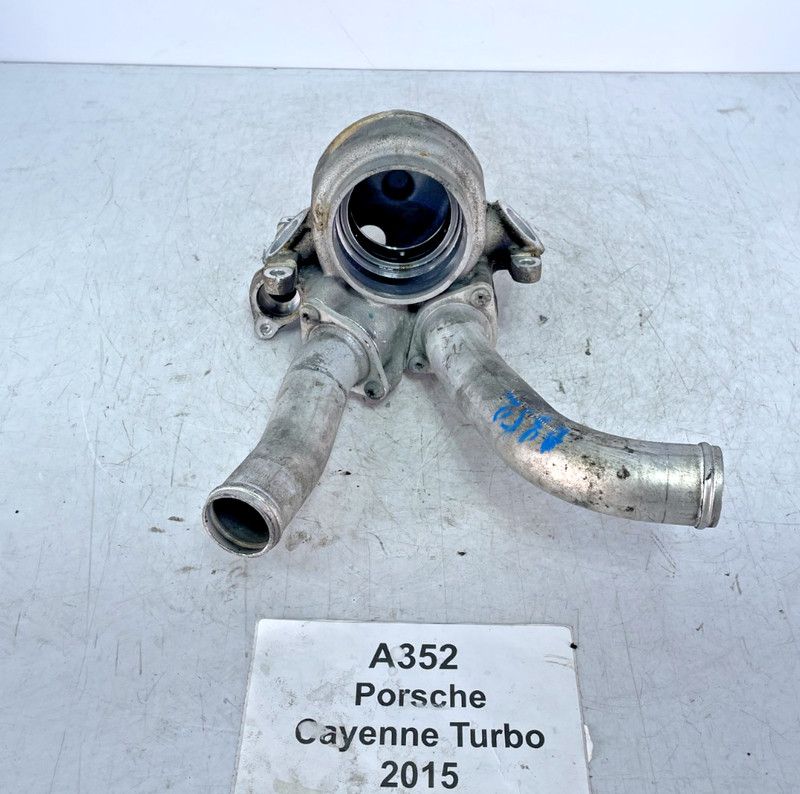 ✅ 2011-2018 OEM Porsche Cayenne Turbo 958 4.8 Engine Motor Thermostat Housing