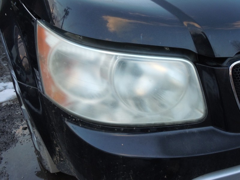2006-2009 Pontiac Torrent Halogen Headlight Passenger Right