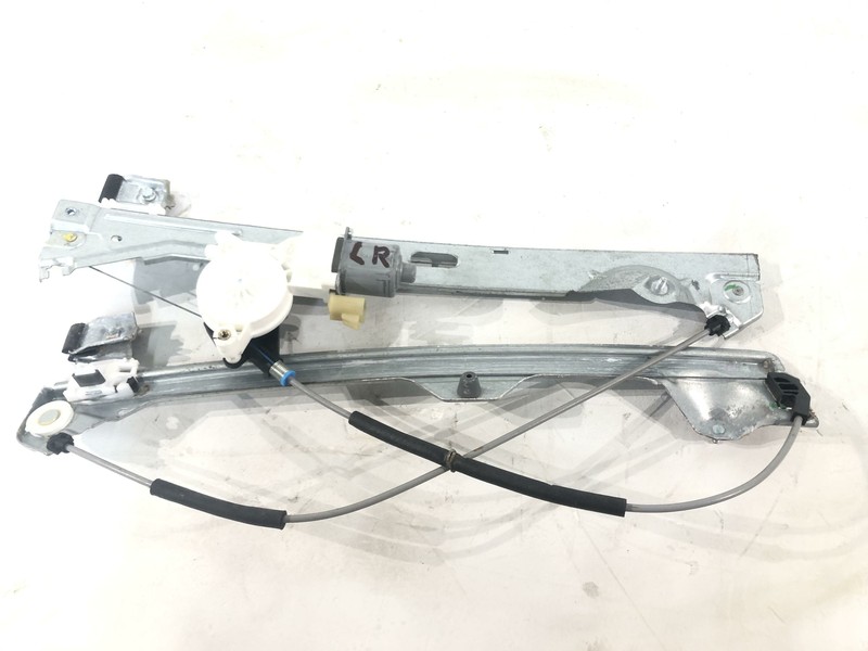 2007-2013 Chevrolet Avalanche Tahoe Yukon Front Driver Left Regulator With Motor