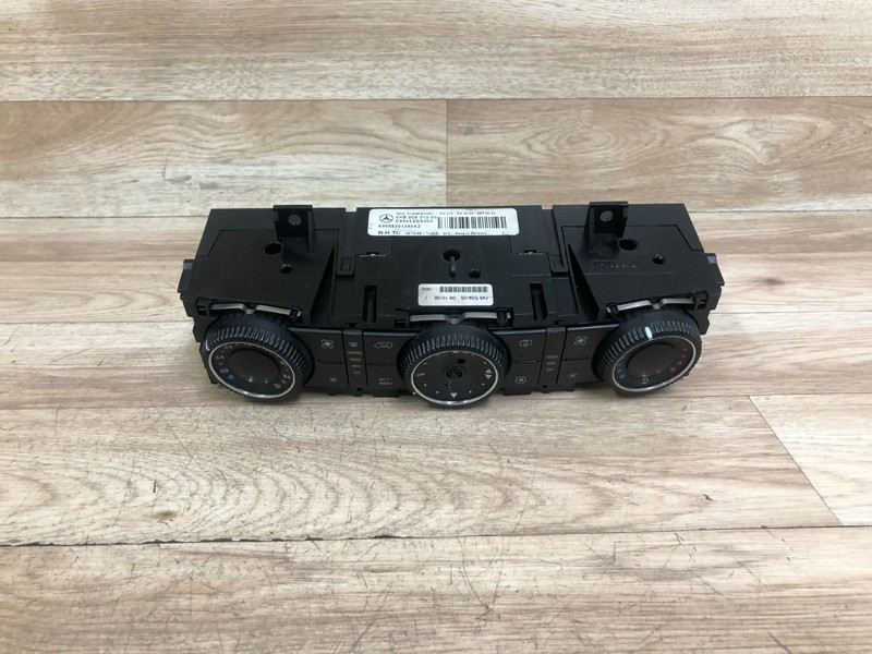 MERCEDES DODGE SPRINTER OEM FRONT AC CLIMATE CONTROL A/C HEATER SWITCH 07-09