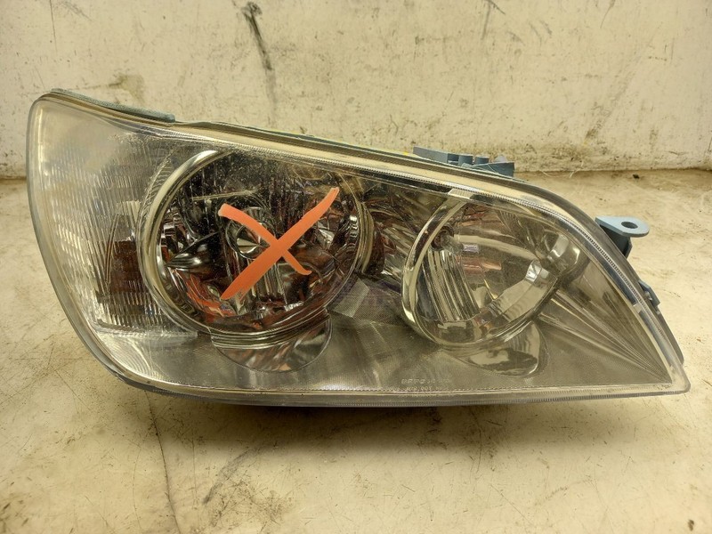 02 03 LEXUS IS300 SPORT PASSENGER RIGHT HEADLIGHT