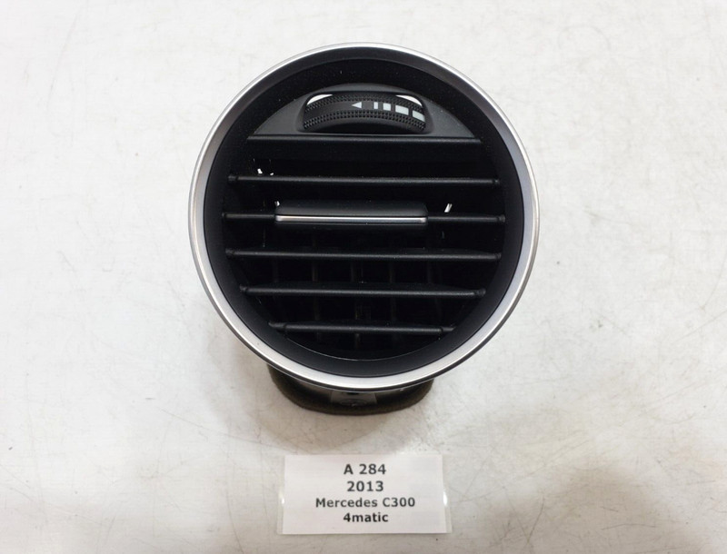 ✅ 12-14 OEM Mercedes W204 C300 Front Left Driver Side Dash Air Vent Grille Trim