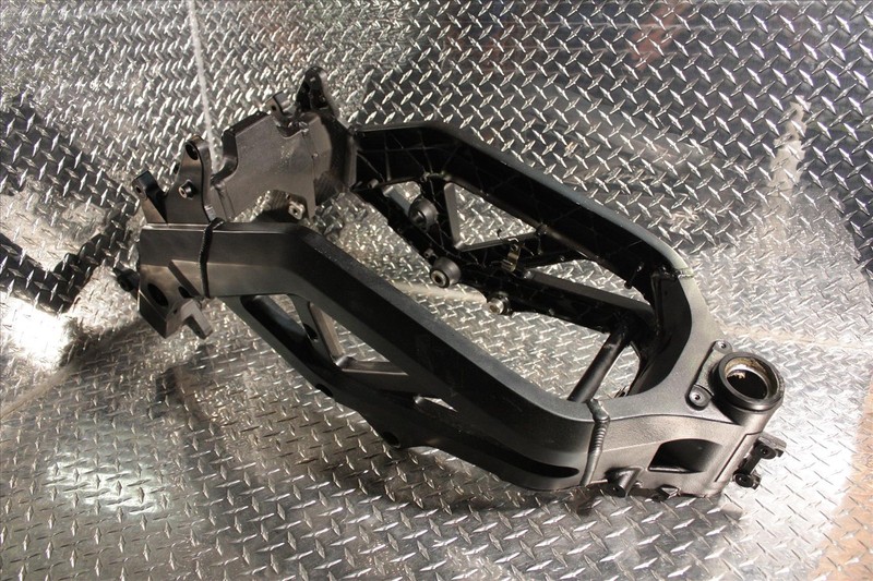 2005 SUZUKI SV 650 MAIN FRAME CHASSIS BODY SV650 05