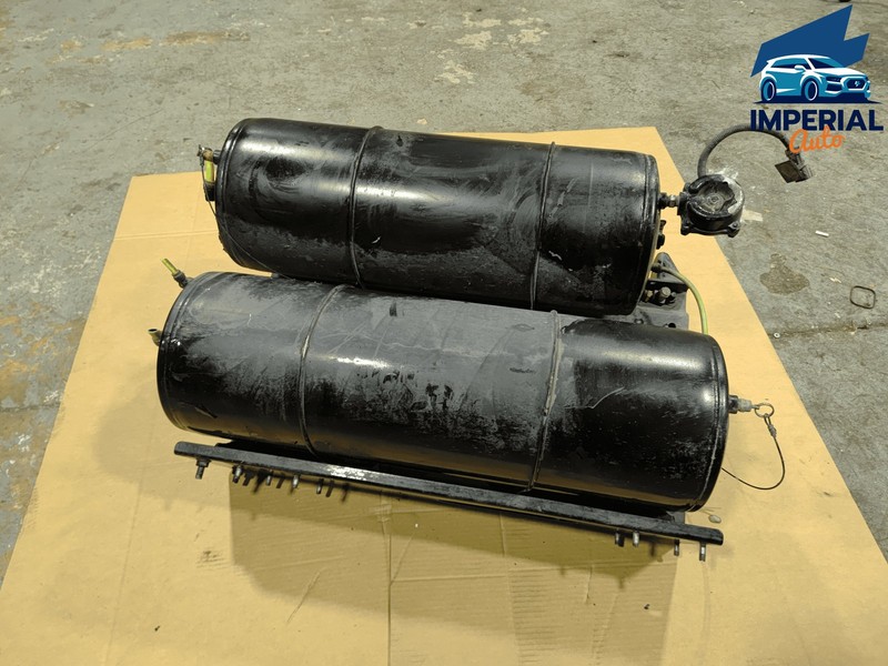 FREIGHTLINER CASCADIA 2022 AIR PRESSURE RESERVOIR TANK OEM