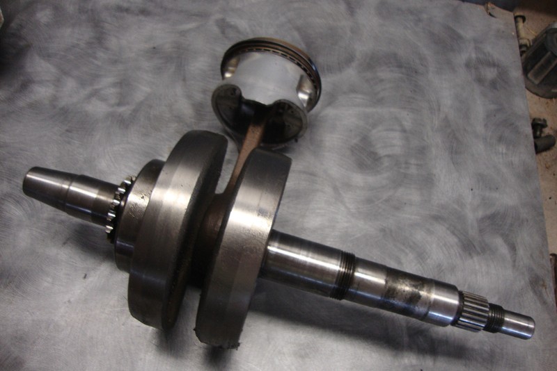 1988 Kawasaki Bayou KLF300 KLF 300 ATV Engine Crankshaft Crank Shaft Piston I6