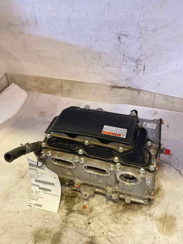 Converter/inverter/charger TOYOTA PRIUS 12 13 14 15