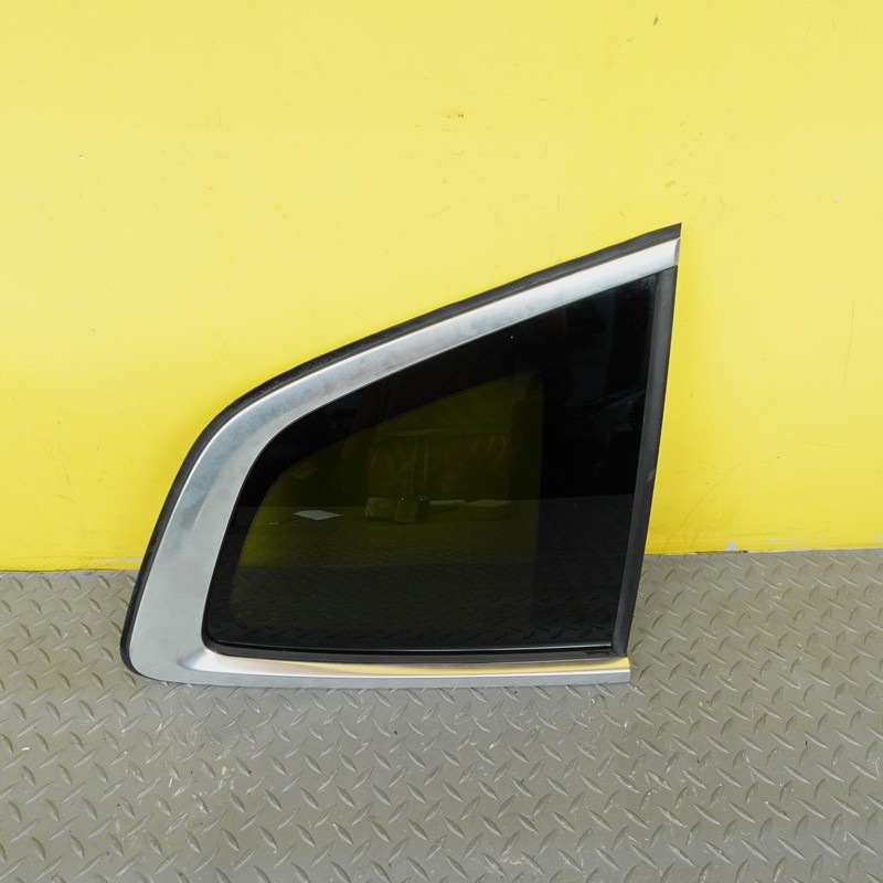 2018-2024 BMW X3 G01 REAR RIGHT SIDE QUARTER WINDOW GLASS OEM 51-37-7-388-828