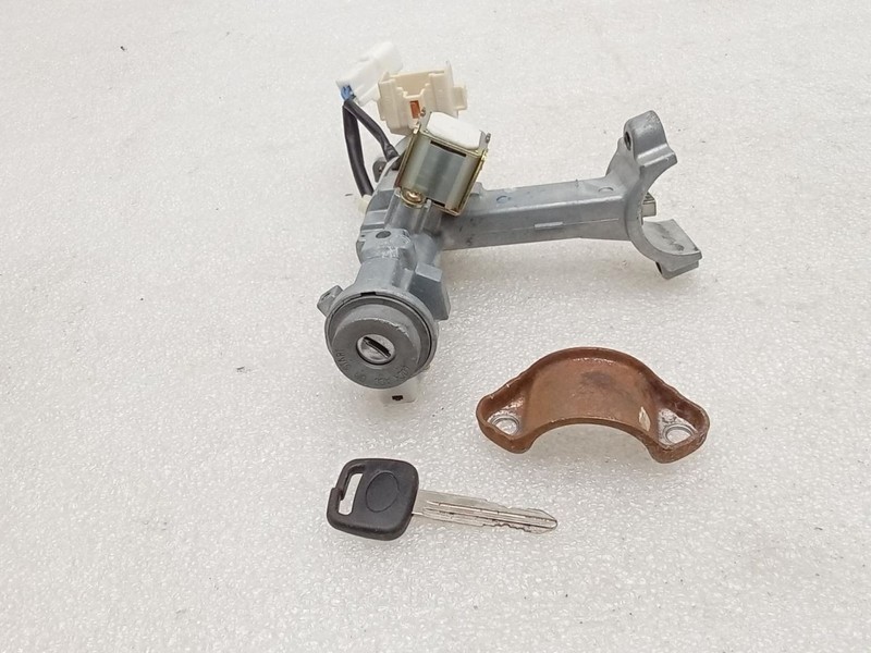 Ignition Switch Fits 95-04 TACOMA 76224