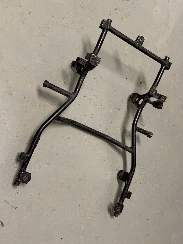 94-06 Kawasaki ZG 1000 Concours Upper Radiator Stay Mount Bracket Frame ZG1000