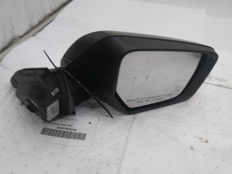 Used Right Door Mirror fits: 2018 Chevrolet Impala Power w/integral turn signal