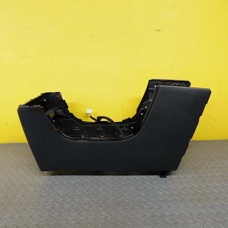 2022-2024 HYUNDAI IONIQ 5 CENTER CONSOLE BASE FRAME BODY BRACKET SUPPORT OEM