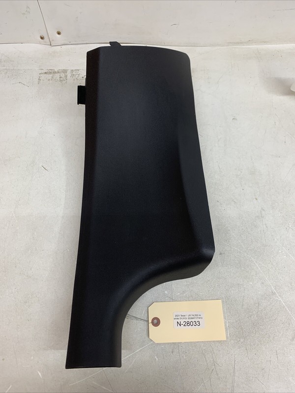 20-22 Tesla Model Y Rear Passenger Side Lower C-Pillar Trim Cover RH 28033 B156