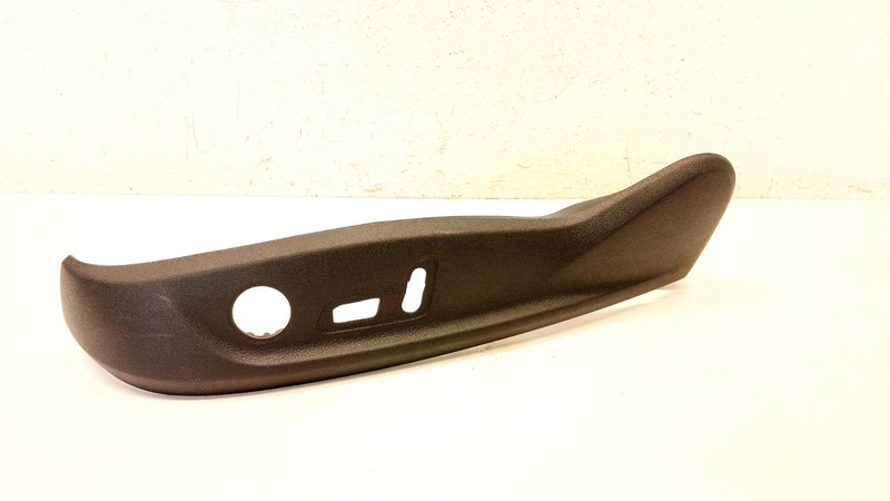12-18 AUDI C7 A6FRONT LOWER SEAT PLASTIC TRIM BEZEL LEFT DRIVER OEM 071625B