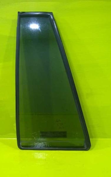 01 02 03 04 05 06 VITARA XL-7 DRIVER LEFT REAR VENT GLASS OEM 3290-25