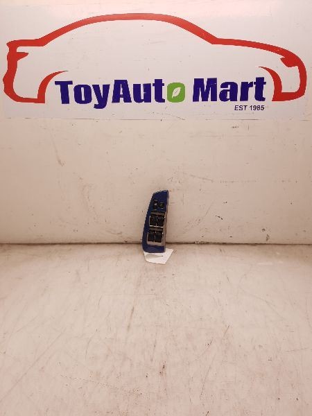 03-04 TOYOTA MATRIX XR DRIVER SIDE FRONT DOOR MASTER SWITCH