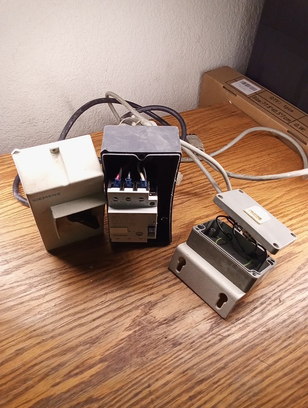 3vu1300-1MJ00ZEF Siemens Housing With 3vu1300 Starter, Switch & Housing Included