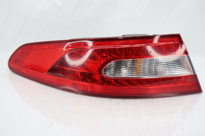 ✅ 09 10 11 Jaguar XF Right Passenger Turn Signal Taillight Tail Light Outer OEM