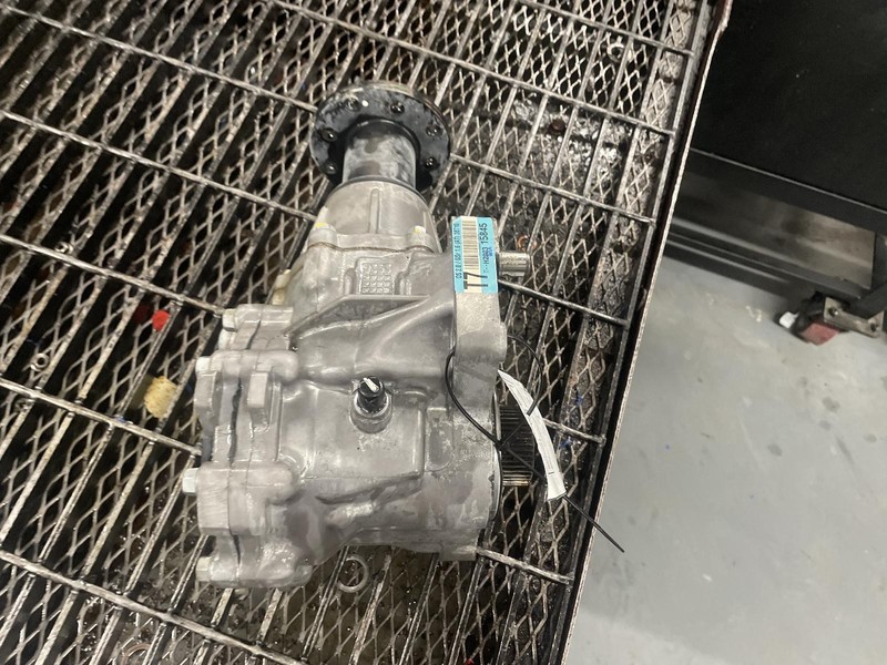21-'24 KIA SELTOS Transfer Case 2.0L 40k miles OEM 6 Month Wnty!