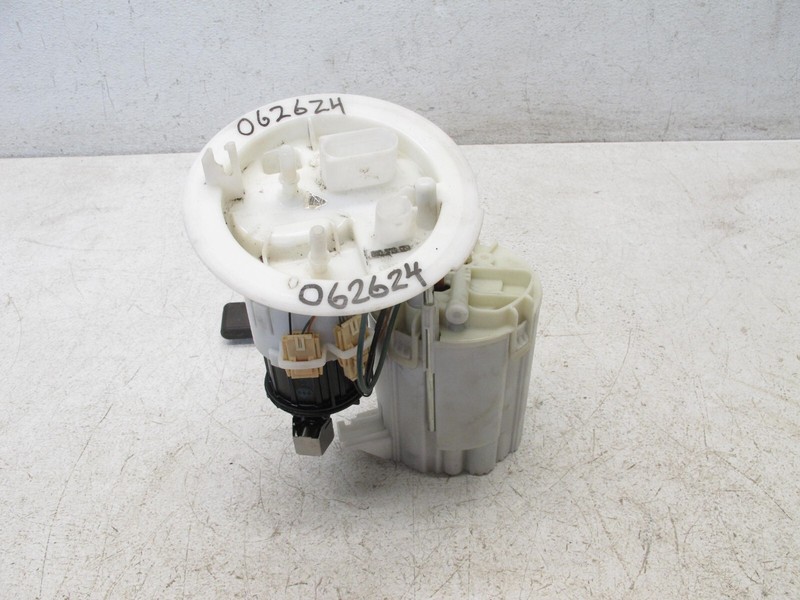 08-12 AUDI 8T A5 A4 S5 S4 QUATTRO 4.2 FUEL PUMP ASSEMBLY LEVEL SENSOR OEM 062624