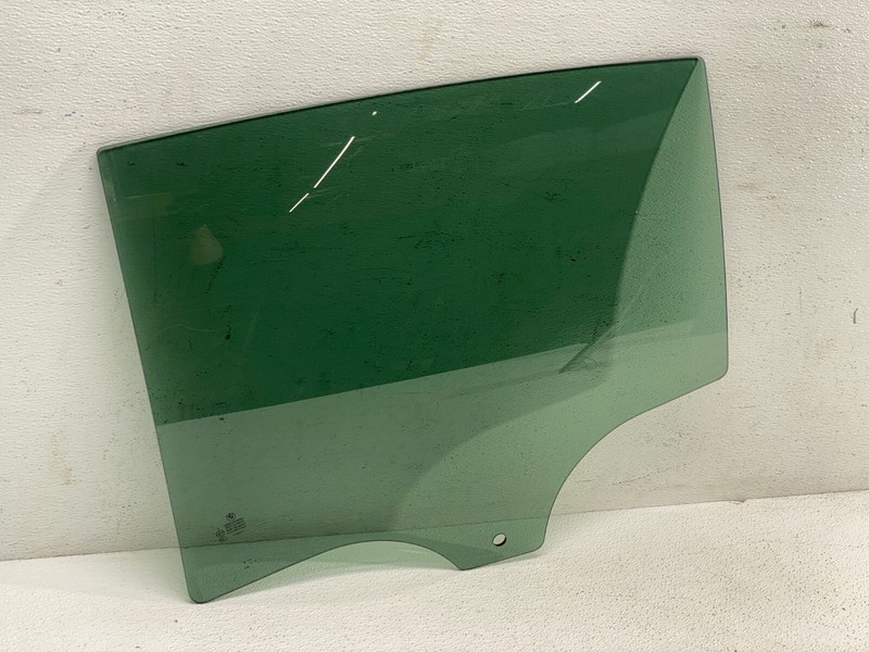 15-19 BMW F86 X6M Rear Left Driver Side Door Window Glass Panel Tinted 69K OEM✅
