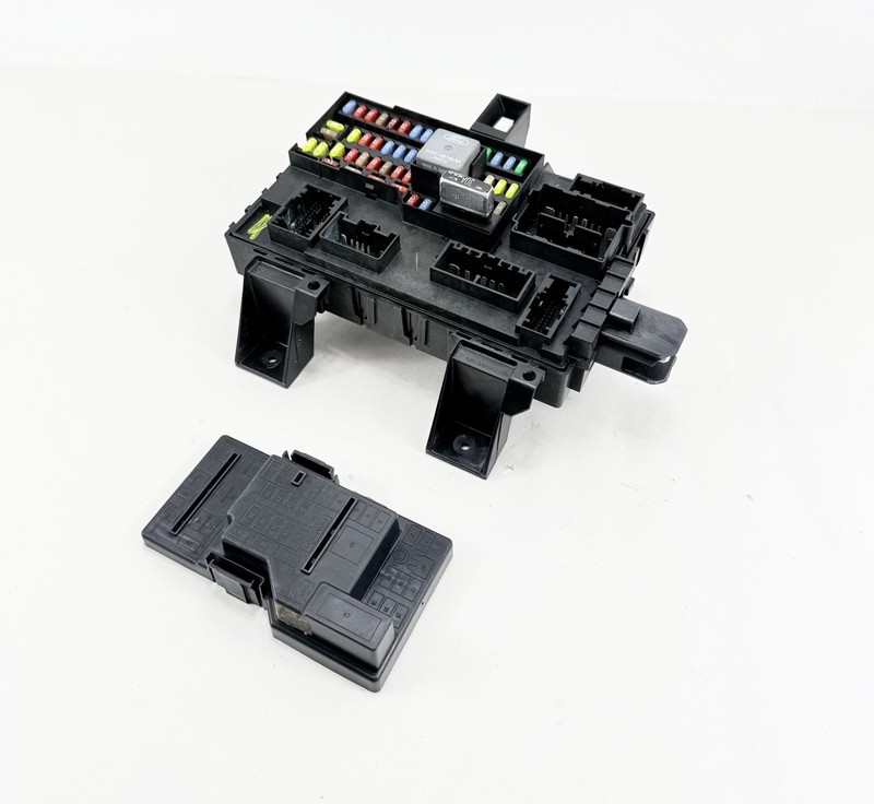 2009 Ford F150 F-150 XLT Fuse Box Relay Power Junction Block OEM 9L3T-15604-FA