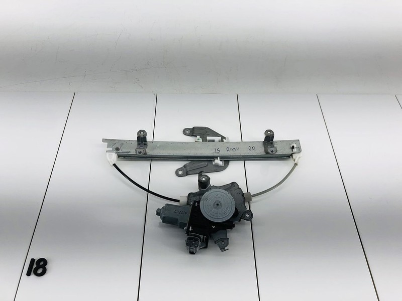 08-15 NISSAN ROGUE REAR RIGHT PASSENGER SIDE DOOR WINDOW REGULATOR W/ MOTOR OEM