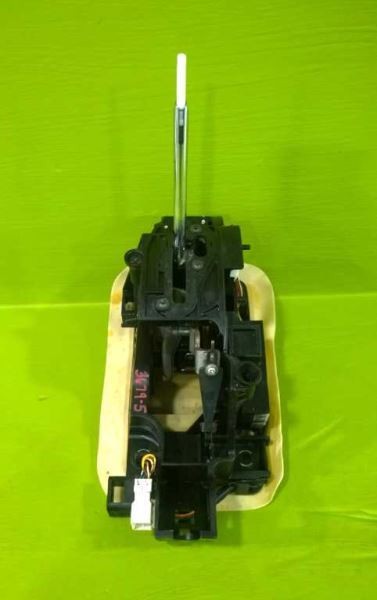 10 11 12 ALTIMA AT SDN FLOOR GEAR SHIFT SHIFTER ASSEMBLY OEM 3679-5