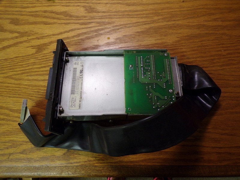 Siemens FM-NC/840D/DE 6FC5235-0AA05-0AA1 T-S62837165 NEC FD1231M 134-506791-304-