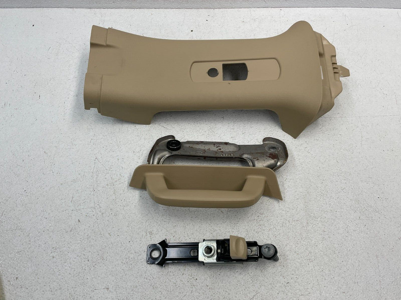 2006-2010 Hummer H3 Right B Pillar Grab Handle Trim Panel Set Beige 1531 OEM