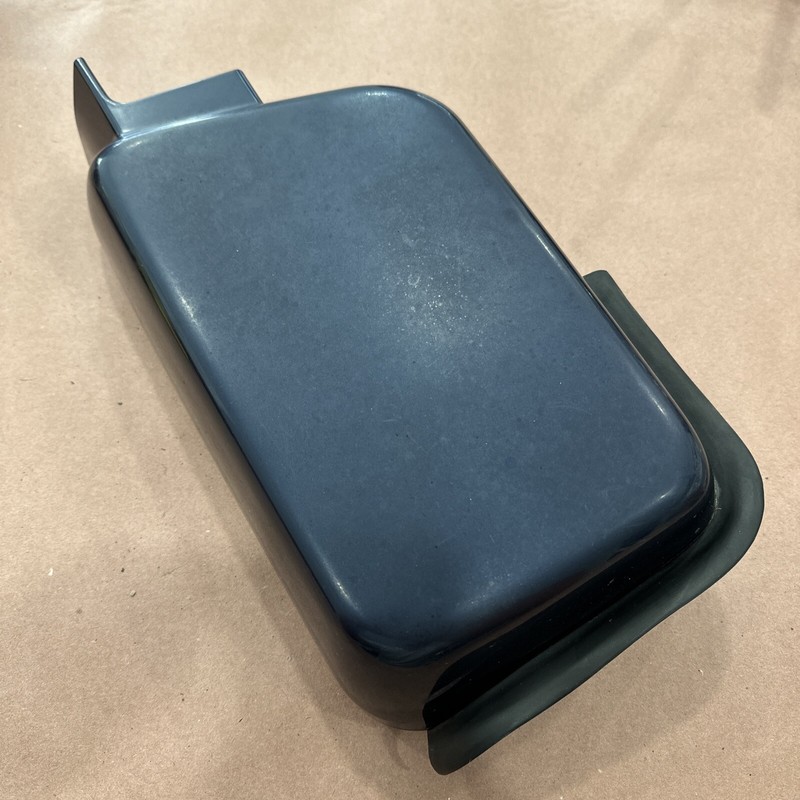 2006 - 2010 Hummer H3 Hood Cowl Air Duct Vent Cap Right Passenger Blue OEM RH