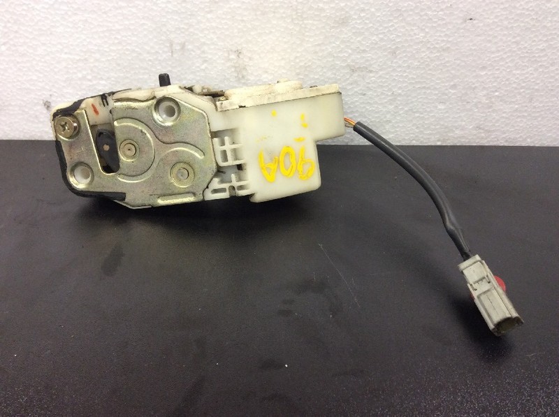 90 91 92 93 Accord 4DR 5DR LX EX Left Rear Door Latch Pwr Lock Assy Used OEM