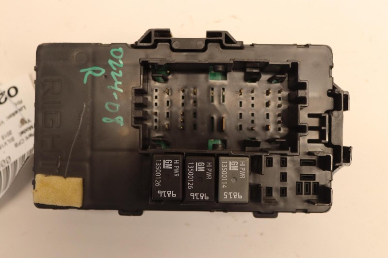 2015-2019 CHEVY SILVERADO 1500 5.3L RIGHT DASH CABIN FUSE BOX BLOCK OEM
