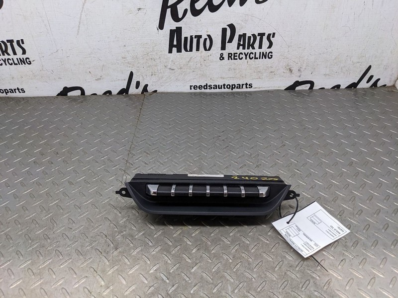 14-19 SIERRA SILVERADO 1500 DASH SWITCH TRACTION CONTROL OEM1195234