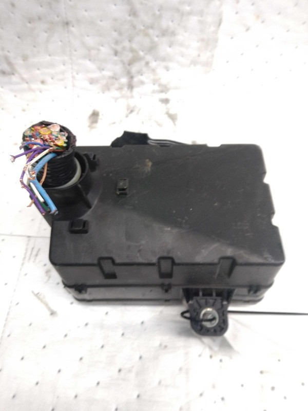 2019 Acura RDX Fuse Box OEM 32200TJCA30 32200TJCA32 71K Miles White