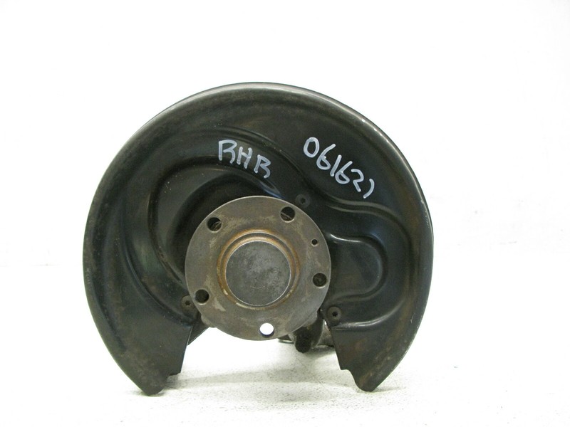 04-09 AUDI A4 (FWD) SPINDLE KNUCKLE HUB BEARING REAR RIGHT PASSENGER OEM 061621