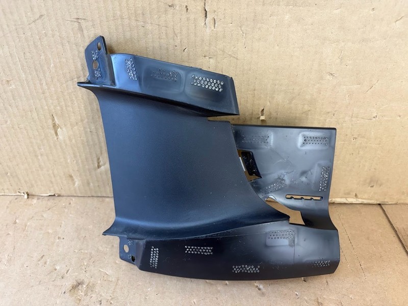 ✅20-24 Tesla Model Y Front Right Bumper Inner Bracket 1493742-00-A