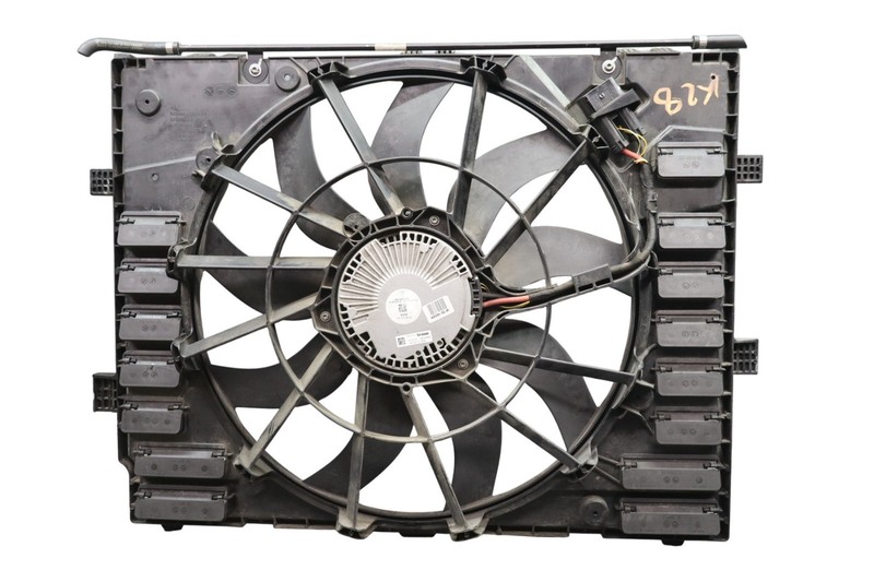 11-17 Porsche Cayenne 958 Radiator Cooling Fan Motor Assembly 7P0121207A Oem