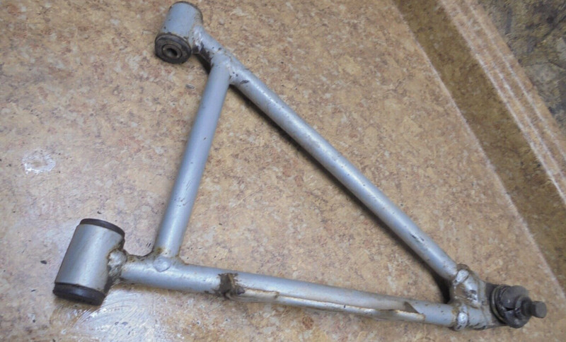 2005 Arctic Cat 500 ATV 4X4 Front Lower Left A Arm Control 05