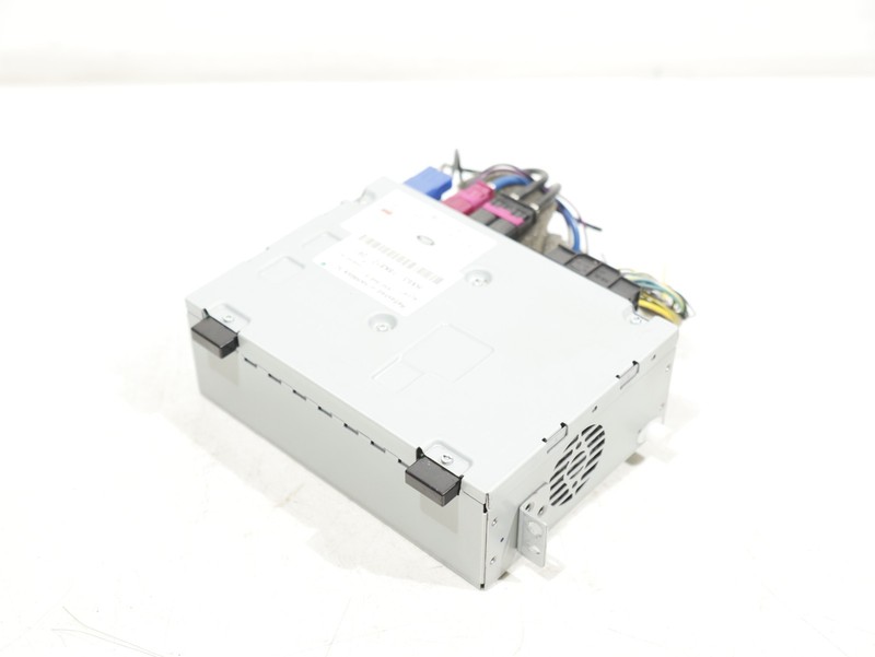 2017-2019 Land Rover Discovery Sport Am Fm CD Player Radio Receiver OEM