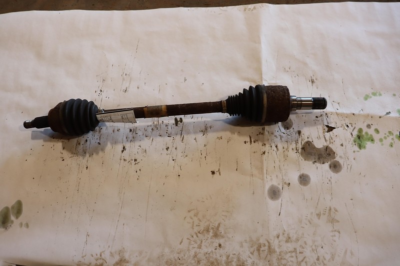 2013-2019 RANGE ROVER AWD REAR LEFT DRIVER SIDE AXLE SHAFT CV JOINT OEM