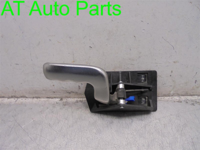 02-06 CADILLAC ESCALADE REAR PASSENGER RIGHT INSIDE INTERIOR DOOR HANDLE OEM