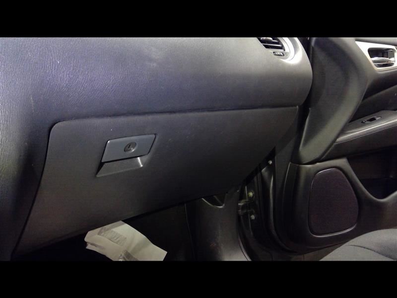 2016 2017 2018 2019 2020 PATHFINDER Glove Box 1446355