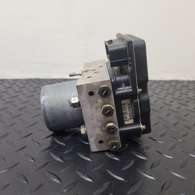 08-09 Dodge Durango ABS Anti-Lock Brake Pump Assembly OEM 68025873AB