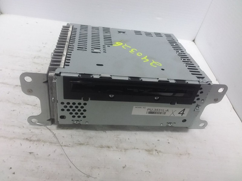 Radio Receiver AM FM CD MP3 Fits 13-14 EXPLORER DB5T-19C107-AB