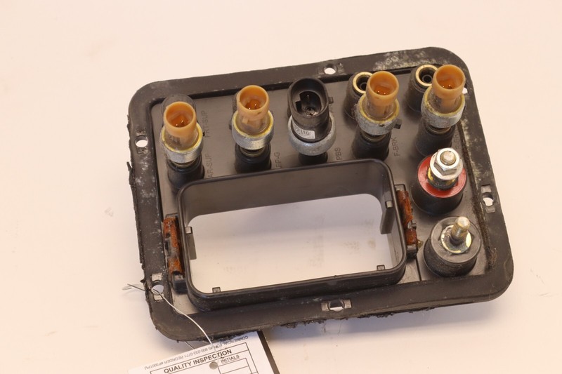 2021 VOLVO VNL D13 DIESEL AIR MANIFOLD VALVE 22646189 OEM